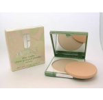 Clinique Stay Matte Sheeer Pressed Powder Oil-Free